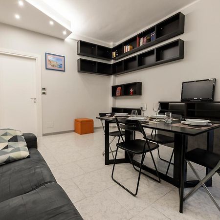 Tra Porta Susa E Piazza Statuto -Cortile Interno- Τορίνο Εξωτερικό φωτογραφία